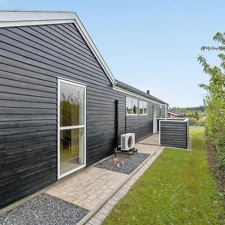 Henriete - 3-5km From The Sea By Interhome Feriehus
